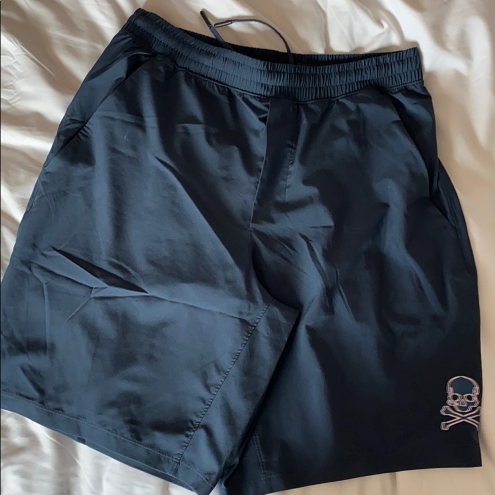 Men’s LuLulemon SoulCycle Shorts (NEW)